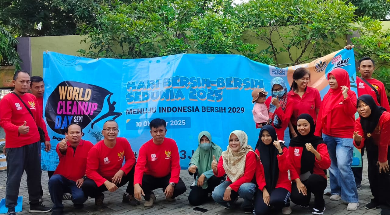 Kecamatan Ponorogo Gelar Aksi Bersih-Bersih Serentak di Tiap Kelurahan, Usung Tema ‘Menuju Indonesia Bersih 2029’ dalam Peringatan Hari Bersih-Bersih Sedunia 2025